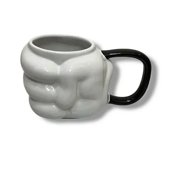 Disney Mickey Mouse Glove Sculptured XLarge 20 oz Mug NEW - Picture 2 of 4